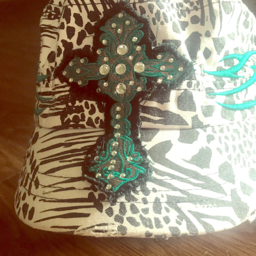 Animal print cross ball cap